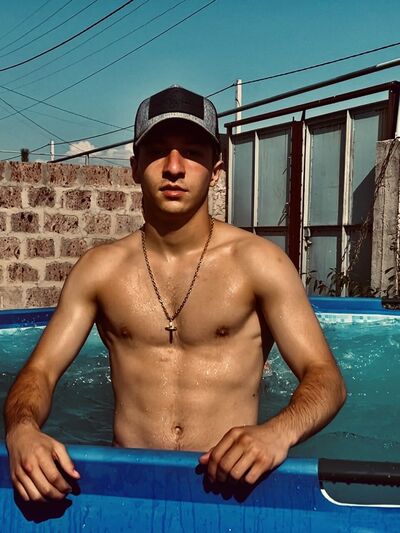  ,   Alen, 23 ,   ,   