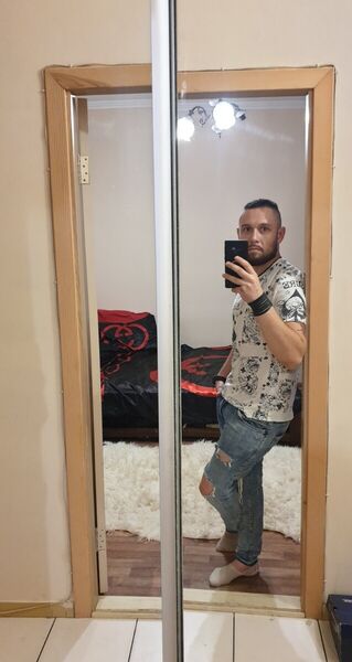  ,   Nick, 36 ,   ,   , c , 