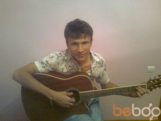  ,   Macho, 34 ,   