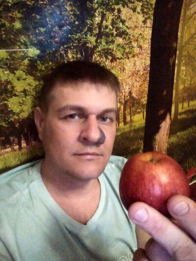  ,   Oleg, 41 ,   ,   