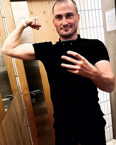  ,   Andrii, 38 ,   ,   , c , 