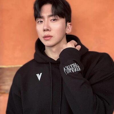  Songnam,   Joonwoo, 30 ,   ,   