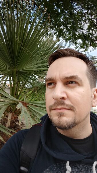  ,   Mikhail, 37 ,   ,   