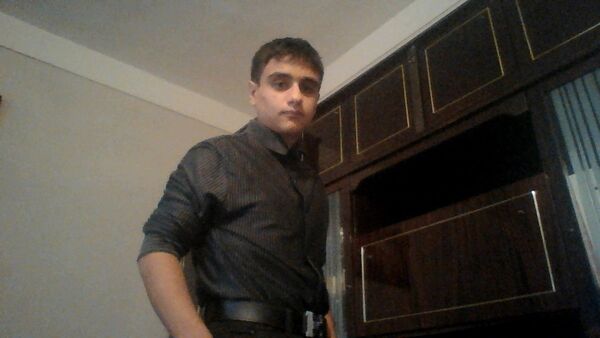 ,   Taron, 31 ,   ,   , c , 