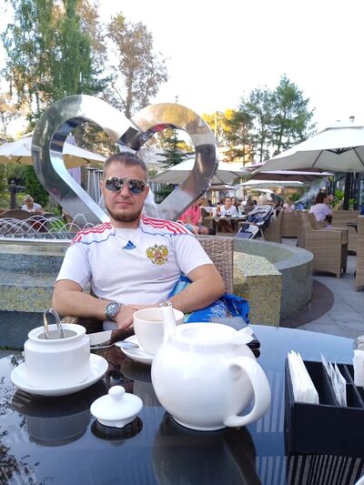  ,   Artem, 34 ,   ,   , c , 