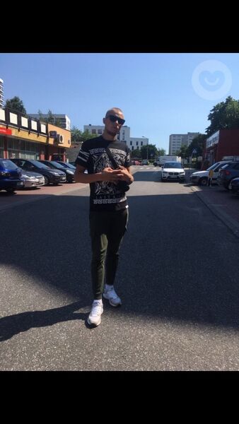  ,   Dima, 30 ,   ,   