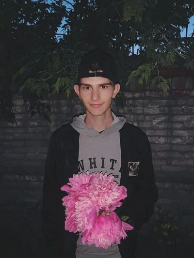  ,   Victor, 20 ,   ,   , c , 