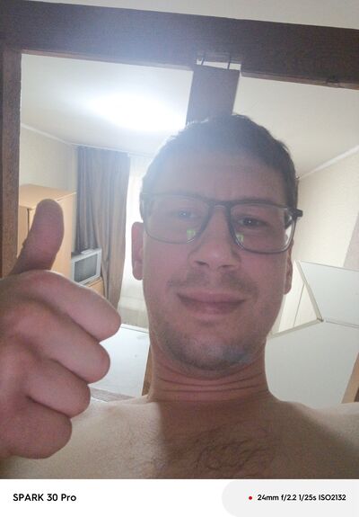  ,   Denis, 35 ,   ,   , c , 