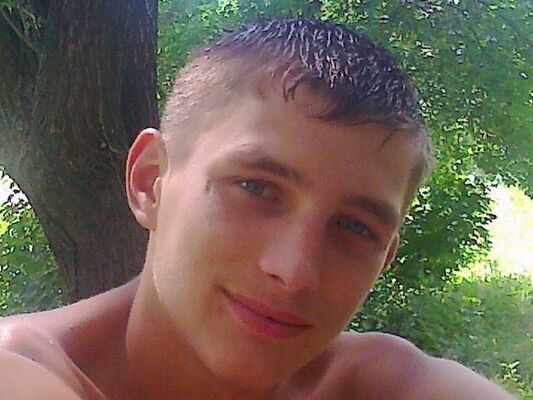  ,   Benis, 32 ,   ,   , c 