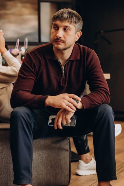 ,   Denis, 40 ,   ,   