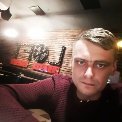  ,   Bohdan, 32 ,   ,   , c 