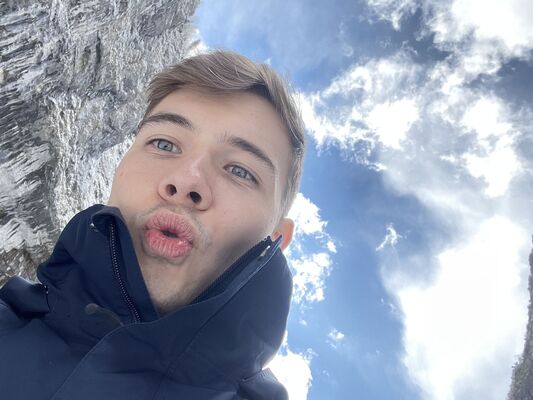  -,   Artem, 30 ,   ,   