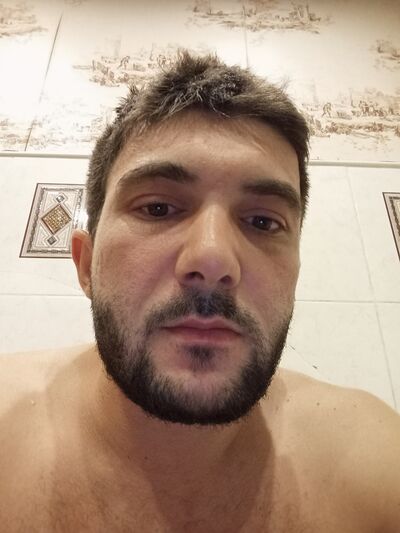  ,   Shama, 32 ,   ,   