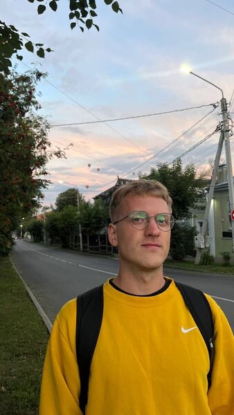  ,   Vycheslav, 25 ,   ,   