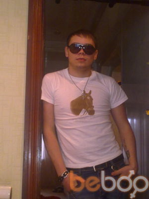  ,   Sergei, 32 ,   ,   , c 