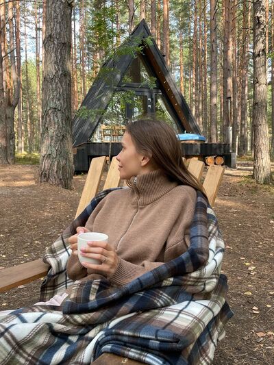  ,   Kroshka, 24 ,   ,   