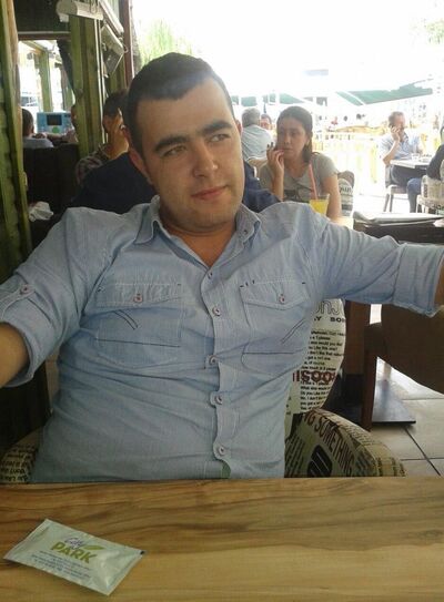  ,   Kenan, 37 ,   ,   