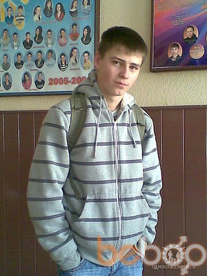  ,   Oleg, 33 ,   