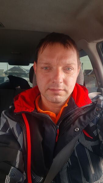  ,   Artem, 34 ,   c 