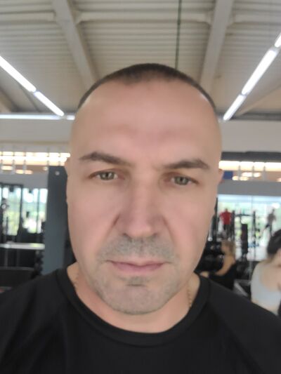  ,   Vadim, 47 ,   ,   