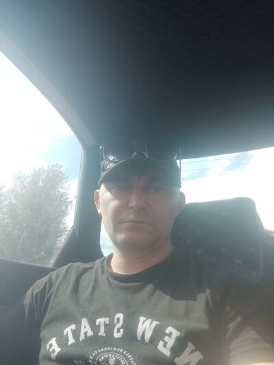  ,   Andrey, 35 ,   ,   