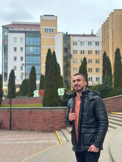  ,   Mohammad, 25 ,   ,   , c , 