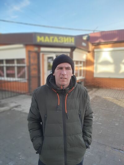  ,   Andrei, 42 ,   ,   
