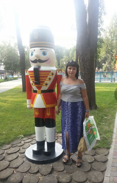 ,   Olga, 43 ,   c 
