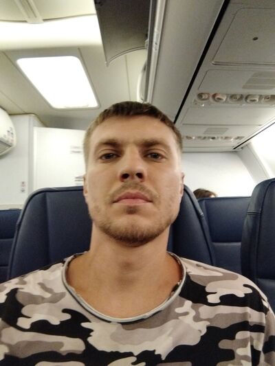 ,   Igor, 41 ,   ,   