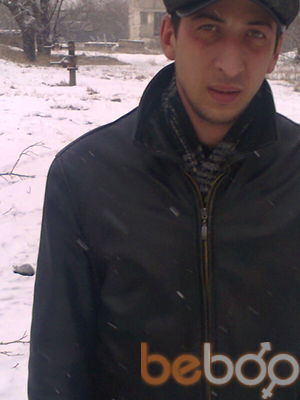  ,   Gio, 42 ,  
