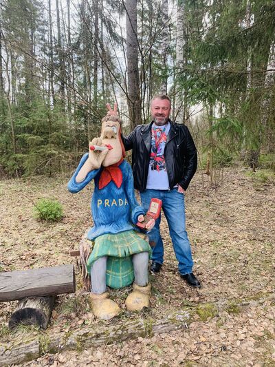  ,   Aleksei, 43 ,   c 