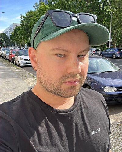  ,   , 32 ,   c 
