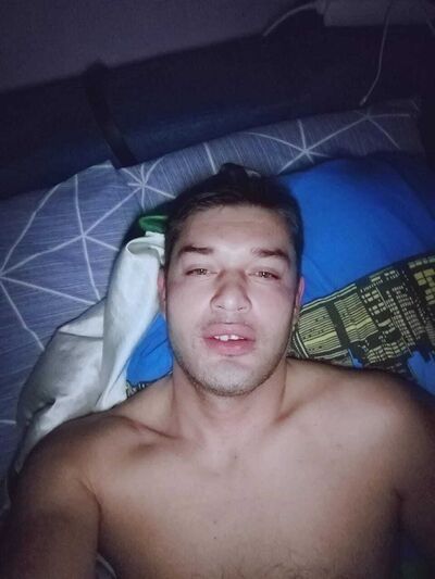  ,   Djonik, 28 ,     