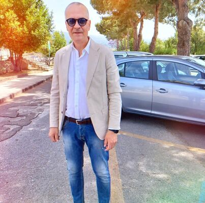  ,   , 52 ,   c 