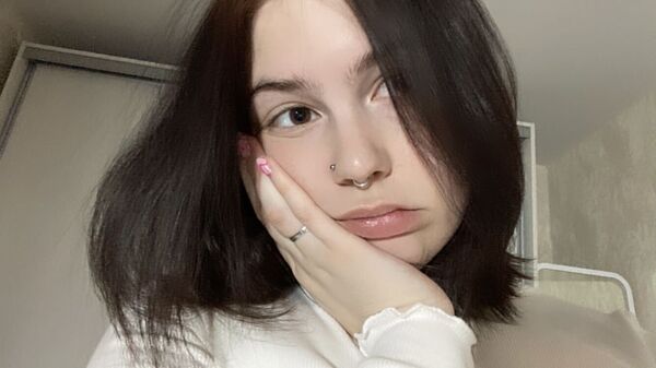  ,   Alina, 20 ,   ,   