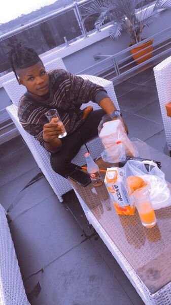  Lagos,   Splenkid, 30 ,   ,   