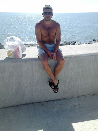  ,   Andru, 45 ,   