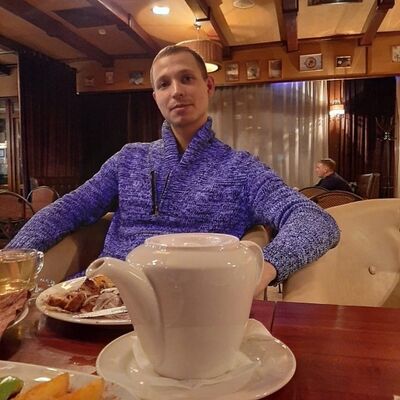  ,   Anton, 32 ,   ,   , c 