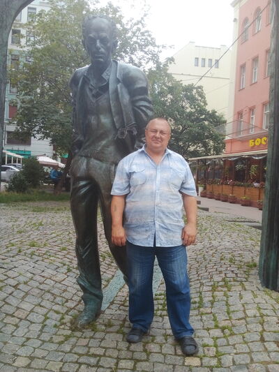  ,   Viktor, 64 ,     , c , 
