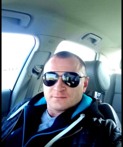  ,   Den, 42 ,   ,   