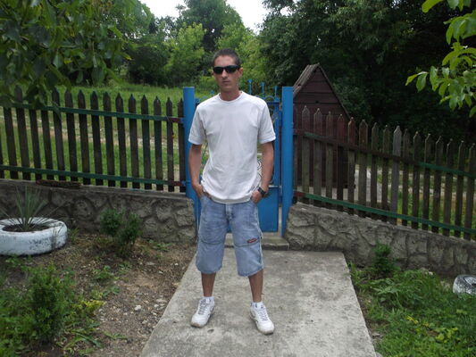  ,   Anry, 36 ,   