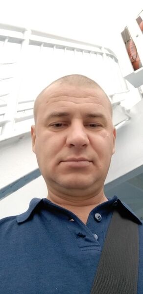  ,   Vlad, 44 ,   ,   , c 