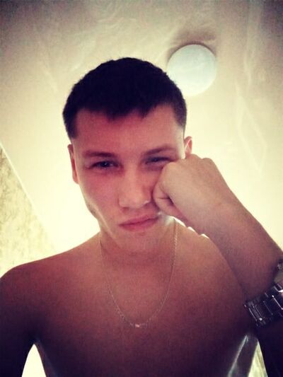  ,   Vladimir, 23 ,   