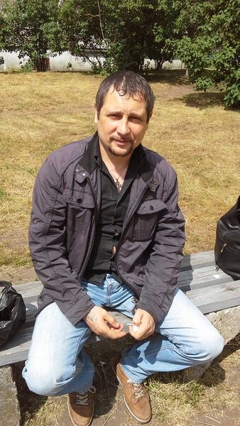  ,   Andrej, 48 ,   ,   , c 
