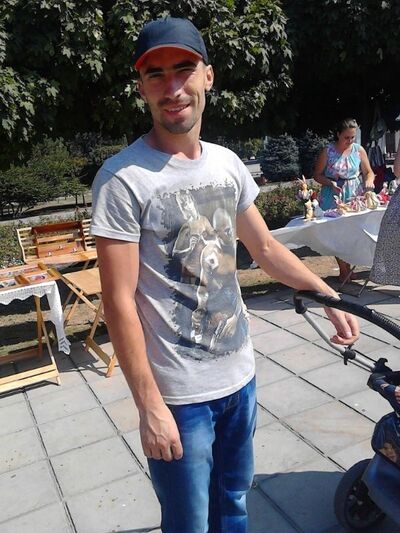  ,   Dumitru, 32 ,   ,   , c 