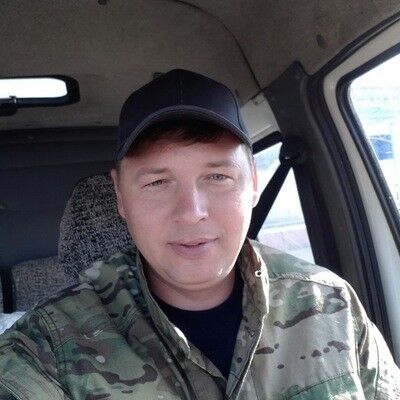  Targu Jiu,   , 43 ,   ,   , c 
