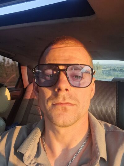  ,   Aleks, 31 ,   ,   