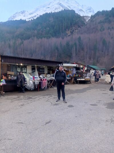  ,   Alexander, 40 ,   ,   