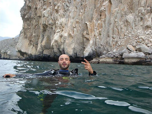  ,   Erik, 46 ,   ,   , c , 