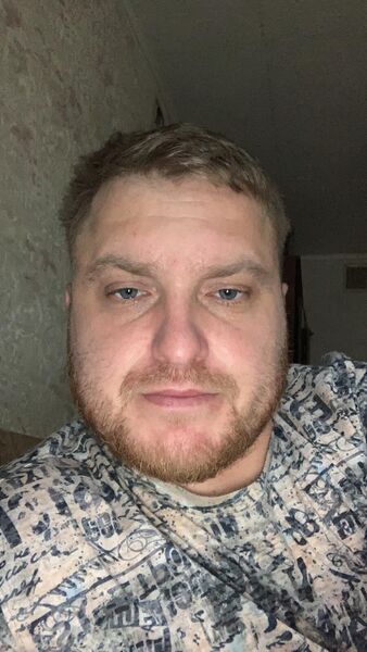  ,   Alex, 39 ,   ,   